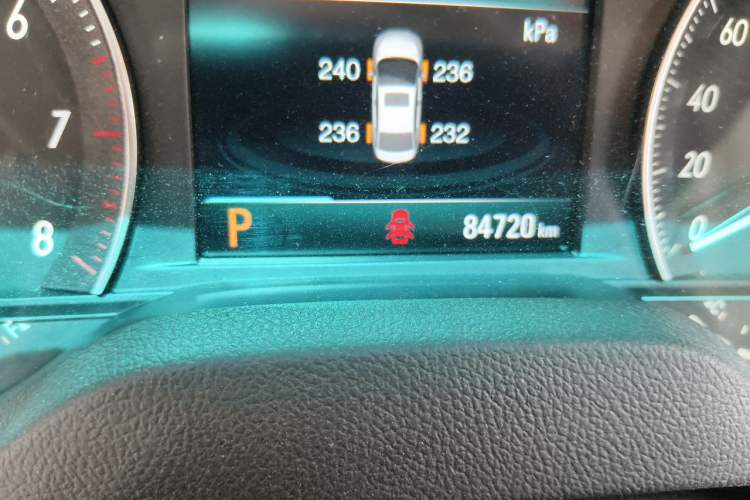 Used Buick GT 2021 Exemplar 1.5L Automatic Elite Version Odometer Close Up