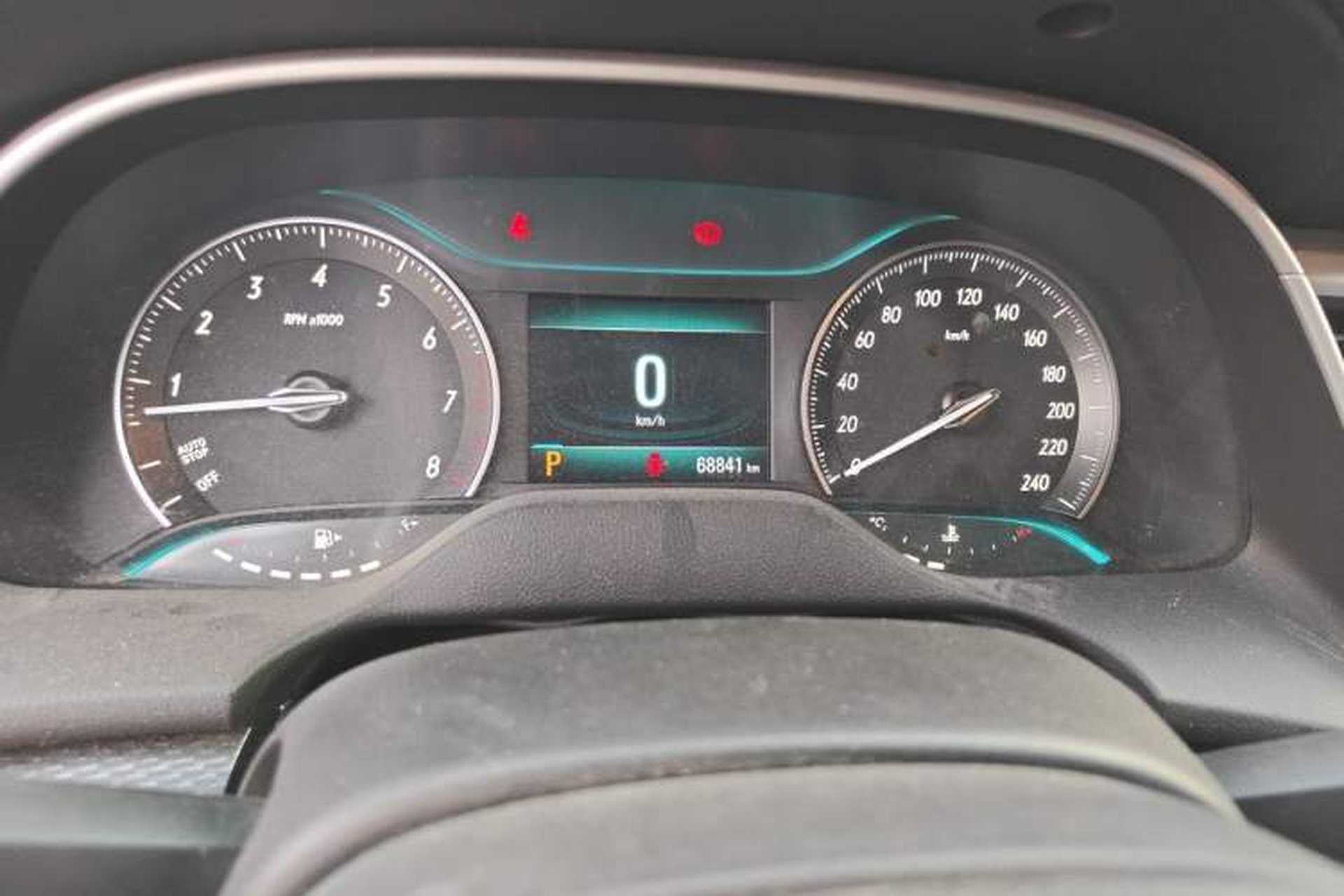 Used Buick GT 2021 Revised Version Flagship 1.5L Automatic Elite Edition Odometer Close Up