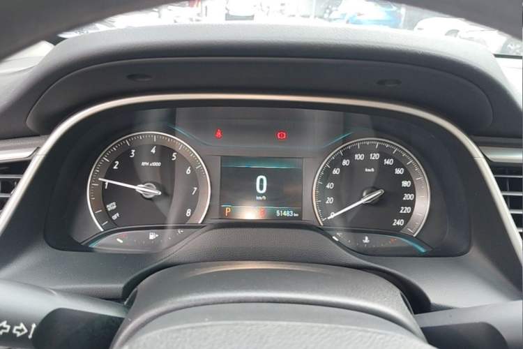 Used Buick GT 2021 Revised Version 1.3T Automatic Mild Hybrid Elite Edition Odometer Close Up