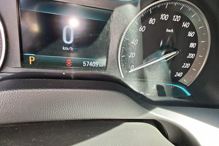 Used Buick GT 2021 Revised Version Flagship 1.5L Automatic Elite Edition Odometer Close Up