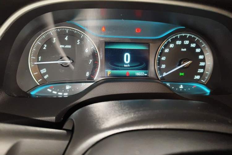 Used Buick GT 2021 Exemplar 1.5L Automatic Elite Version Odometer Close Up