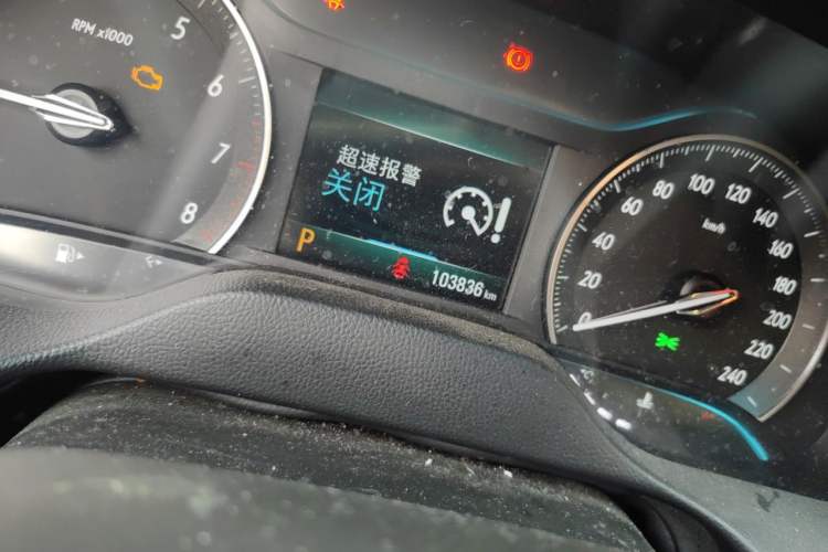 Used Buick GT 2021 1.3T Automatic Mild Hybrid Elite Version Odometer Close Up