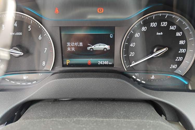 Used Buick GT 2021 Exemplar 1.5L Automatic Elite Version Odometer Close Up