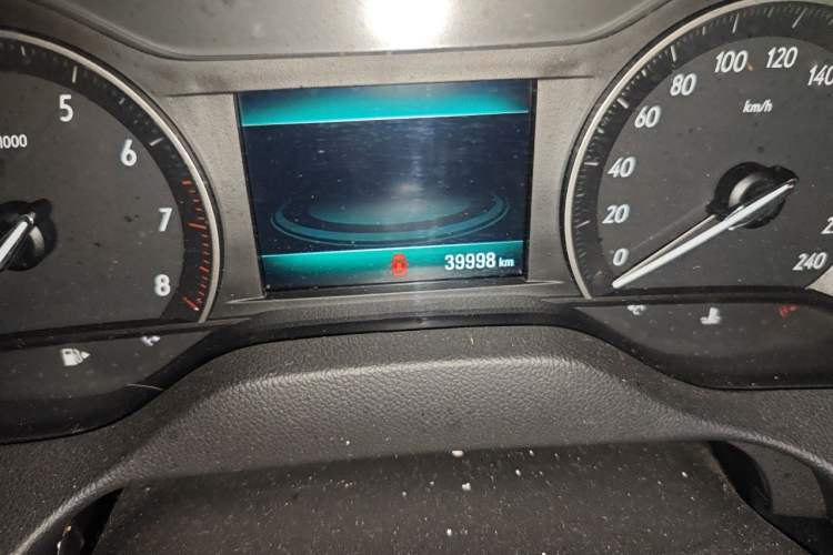 Used Buick GT 2021 Revised Version 1.3T Automatic Mild Hybrid Elite Edition Odometer Close Up