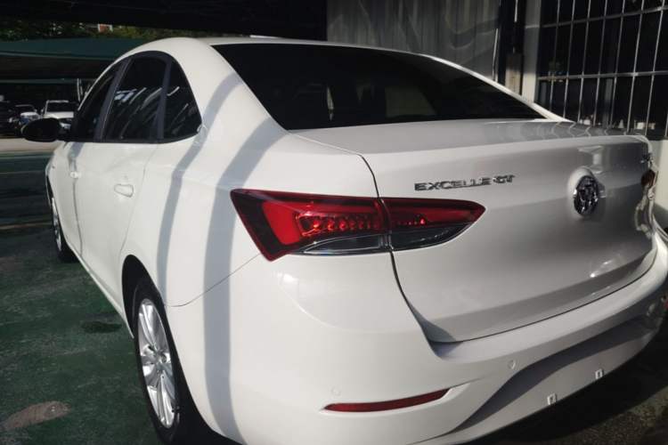 Used Buick GT 2021 1.3T Automatic Mild Hybrid Elite Version Rear Left 45 Deg