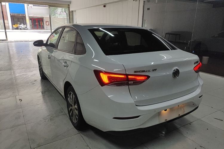 Used Buick GT 2021 1.3T Automatic Mild Hybrid Elite Version Rear Left 45 Deg