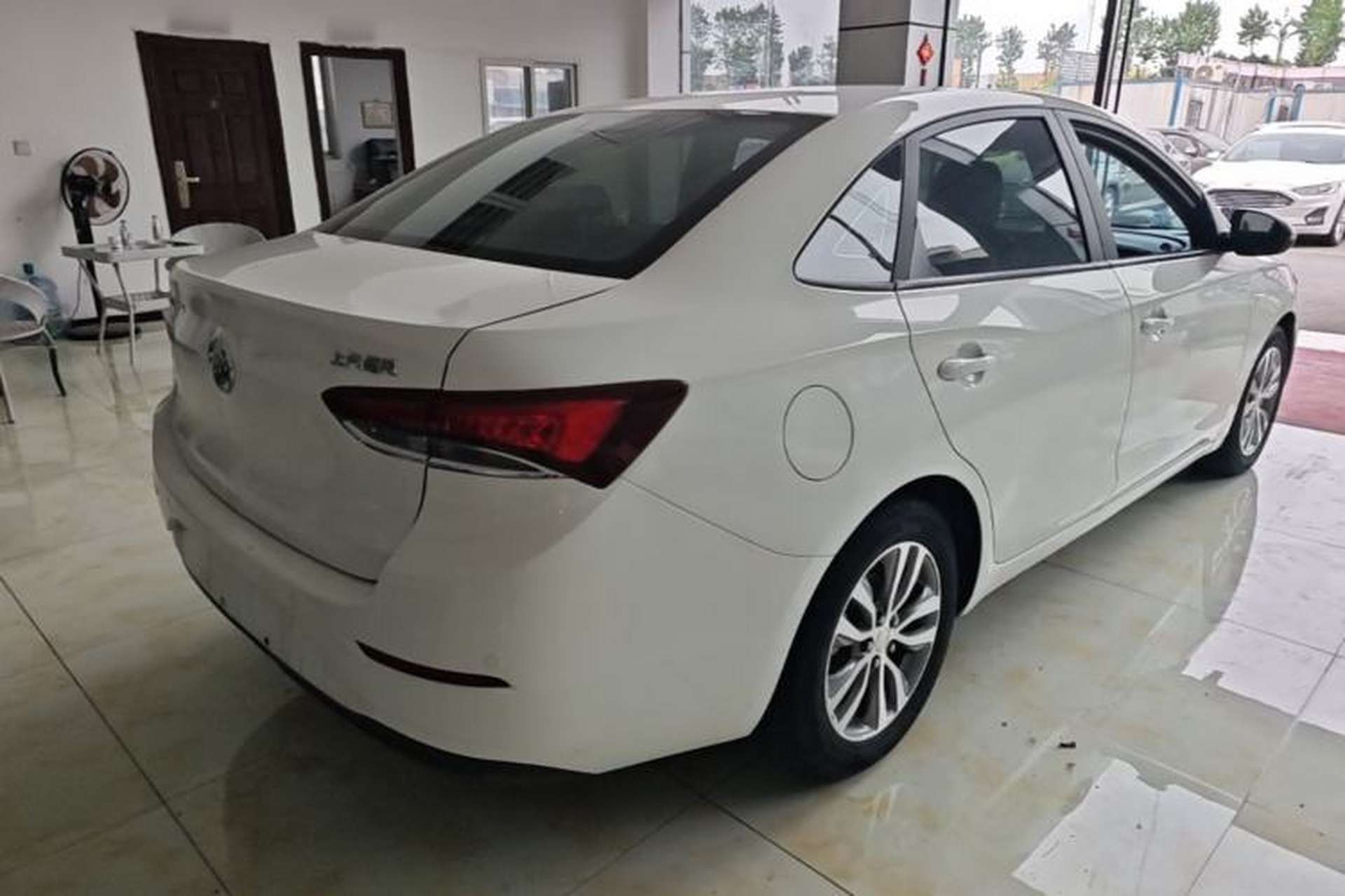 Used Buick GT 2021 1.3T Automatic Mild Hybrid Elite Version Rear Right 45 Deg