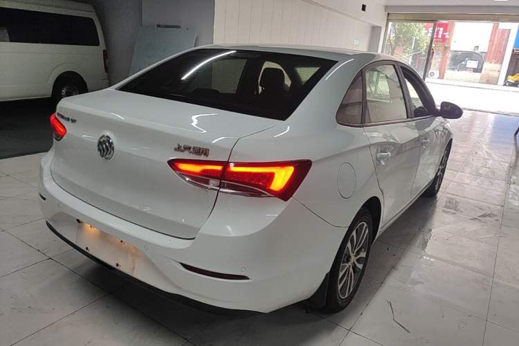 Used Buick GT 2021 1.3T Automatic Mild Hybrid Elite Version Rear Right 45 Deg