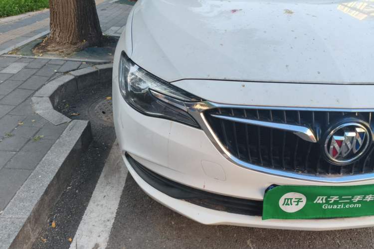 Used Buick GT 2021 Revised Version Flagship 1.5L Automatic Elite Edition Right Front Headlight