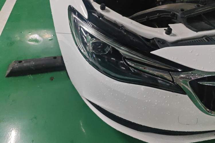 Used Buick GT 2021 Revised Version Flagship 1.5L Automatic Elite Edition Right Front Headlight