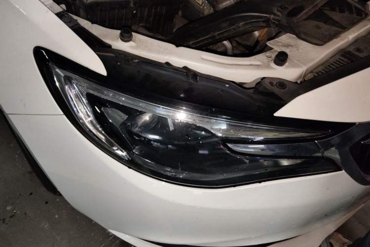 Used Buick GT 2021 Exemplar 1.5L Automatic Elite Version Right Front Headlight