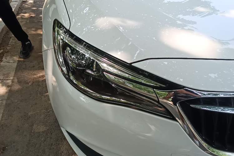 Used Buick GT 2021 Revised Version Flagship 1.5L Automatic Elite Edition Right Front Headlight