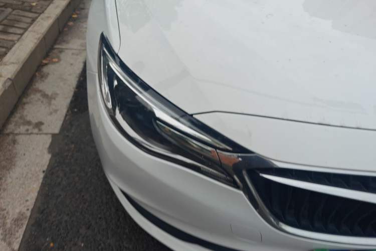 Used Buick GT 2021 Revised Version Flagship 1.5L Automatic Elite Edition Right Front Headlight