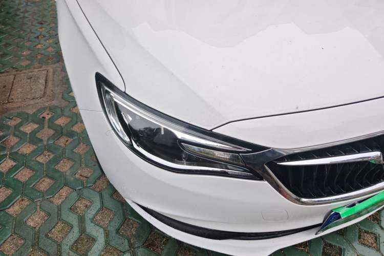 Used Buick GT 2021 Exemplar 1.5L Automatic Elite Version Right Front Headlight