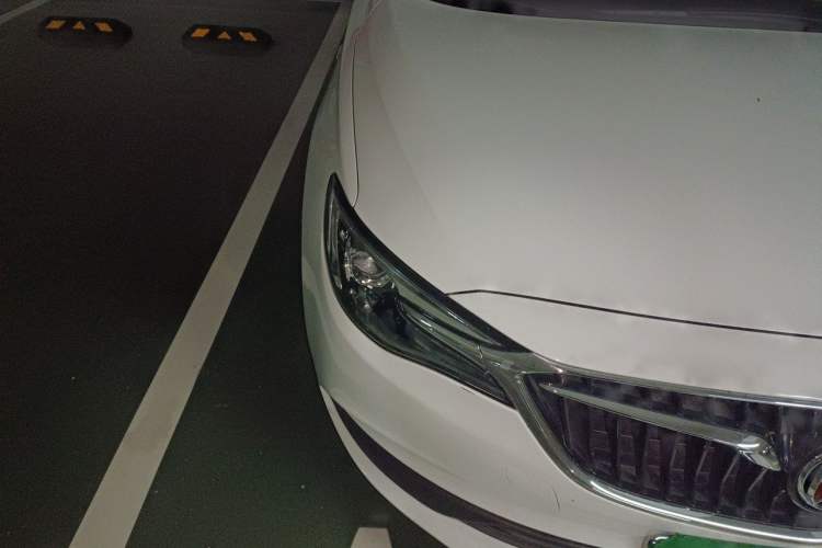 Used Buick GT 2021 Revised Version Flagship 1.5L Automatic Elite Edition Right Front Headlight