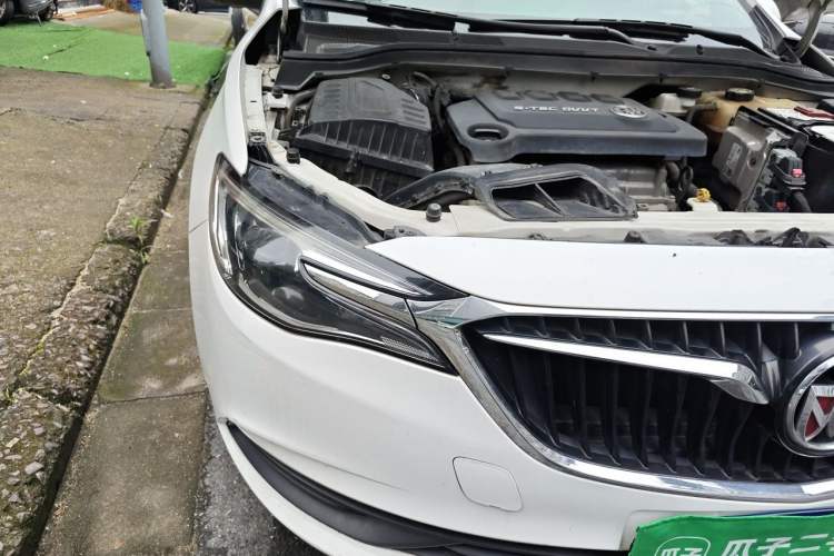 Used Buick GT 2021 Exemplar 1.5L Automatic Elite Version Right Front Headlight