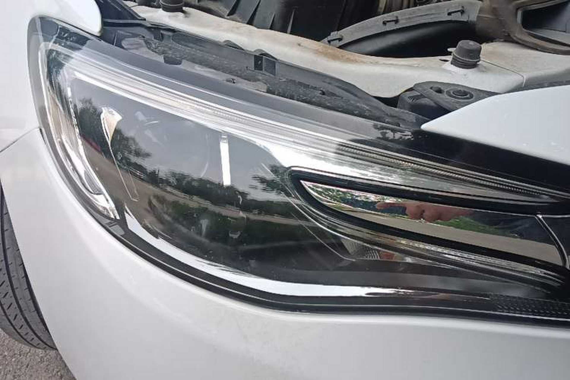 Used Buick GT 2021 Revised Version 1.3T Automatic Mild Hybrid Elite Edition Right Front Headlight