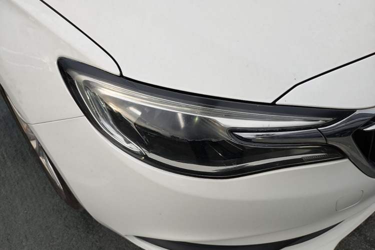 Used Buick GT 2021 Revised Version Flagship 1.5L Automatic Elite Edition Right Front Headlight