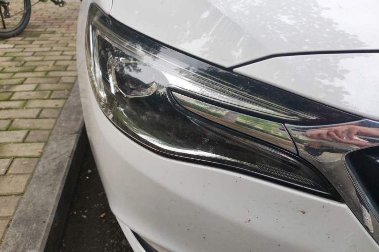 Used Buick GT 2021 Exemplar 1.5L Automatic Elite Version Right Front Headlight