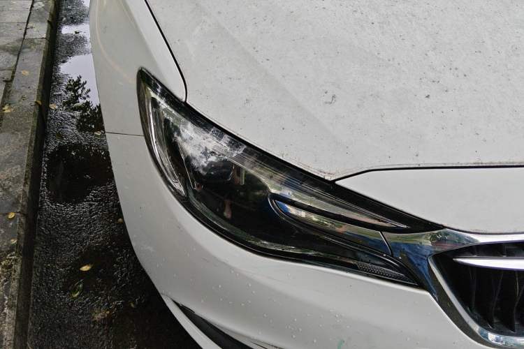 Used Buick GT 2021 Revised Version Flagship 1.5L Automatic Elite Edition Right Front Headlight