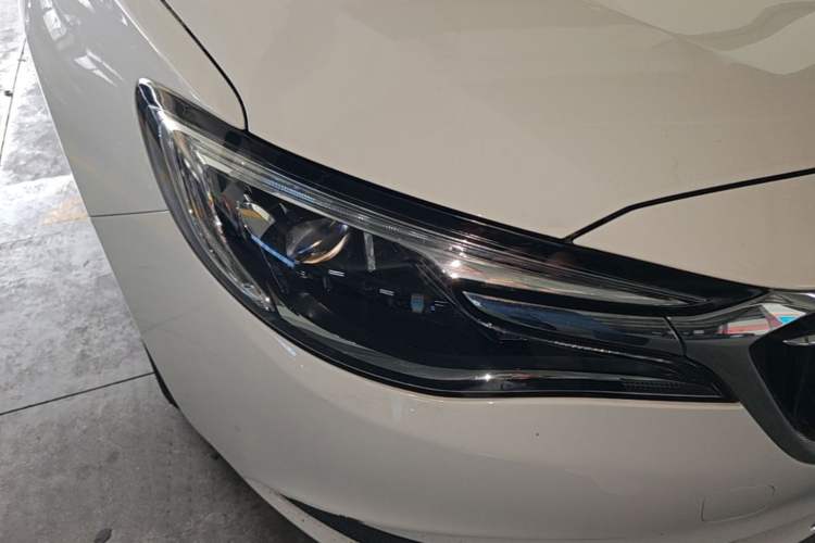 Used Buick GT 2021 Revised Version Flagship 1.5L Automatic Elite Edition Right Front Headlight
