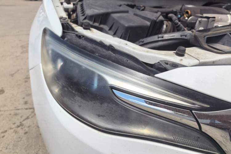 Used Buick GT 2021 1.3T Automatic Mild Hybrid Elite Version Right Front Headlight