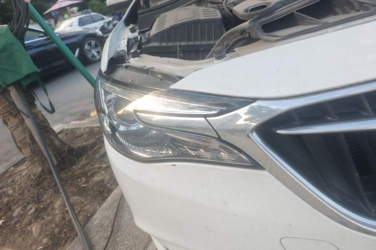 Used Buick GT 2021 Exemplar 1.5L Automatic Entry-Level Trim Right Front Headlight