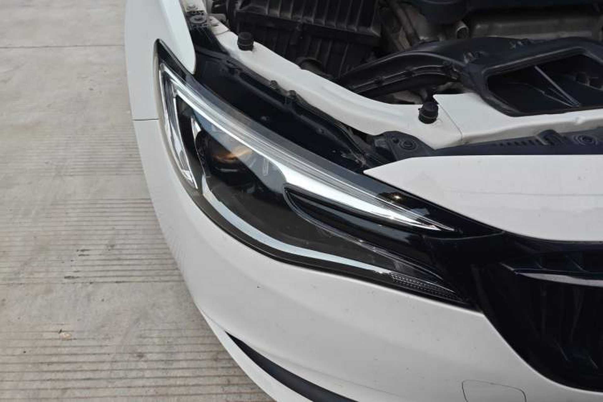 Used Buick GT 2021 Revised Version Flagship 1.5L Automatic Elite Edition Right Front Headlight