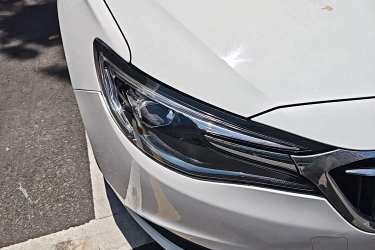 Used Buick GT 2021 Revised Version Flagship 1.5L Automatic Elite Edition Right Front Headlight