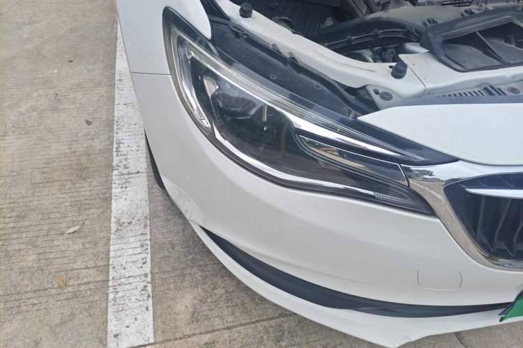 Used Buick GT 2021 Revised Version Flagship 1.5L Automatic Elite Edition Right Front Headlight