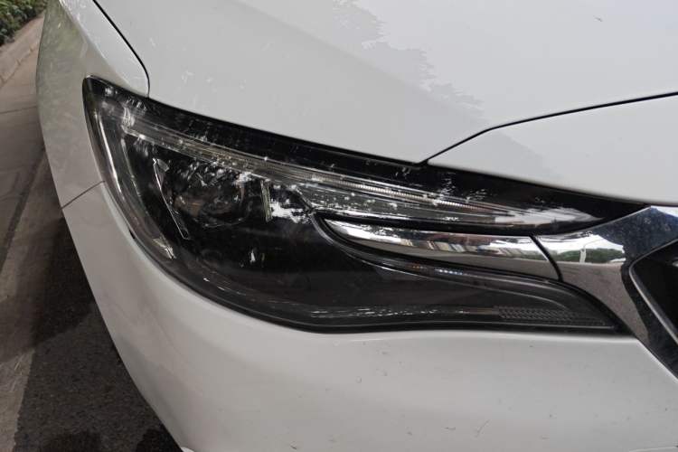 Used Buick GT 2021 Revised Version Flagship 1.5L Automatic Elite Edition Right Front Headlight
