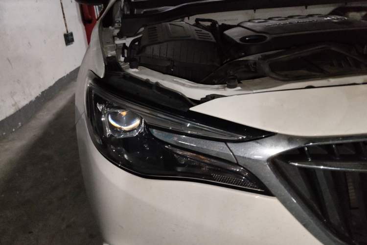 Used Buick GT 2021 Revised Version Flagship 1.5L Automatic Elite Edition Right Front Headlight