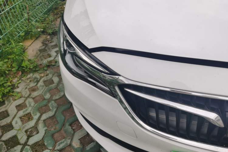 Used Buick GT 2021 Revised Version Flagship 1.5L Automatic Elite Edition Right Front Headlight