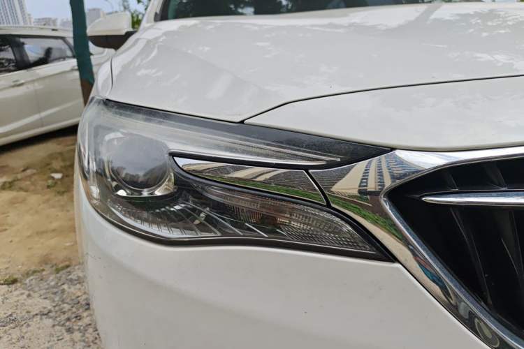Used Buick GT 2021 Exemplar 1.5L Automatic Entry-Level Trim Right Front Headlight