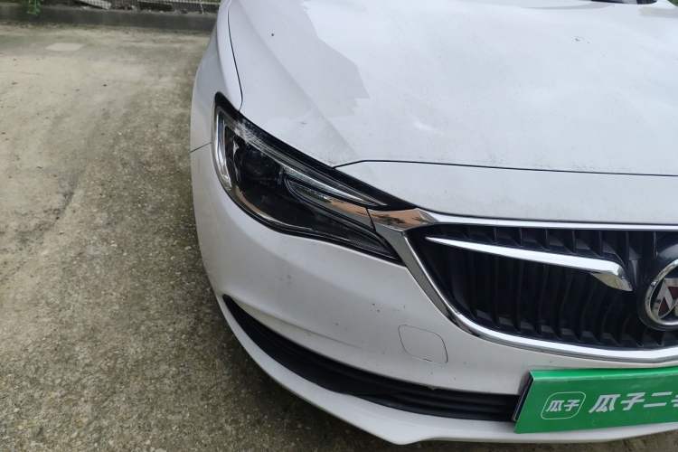 Used Buick GT 2021 Revised Version Flagship 1.5L Automatic Elite Edition Right Front Headlight