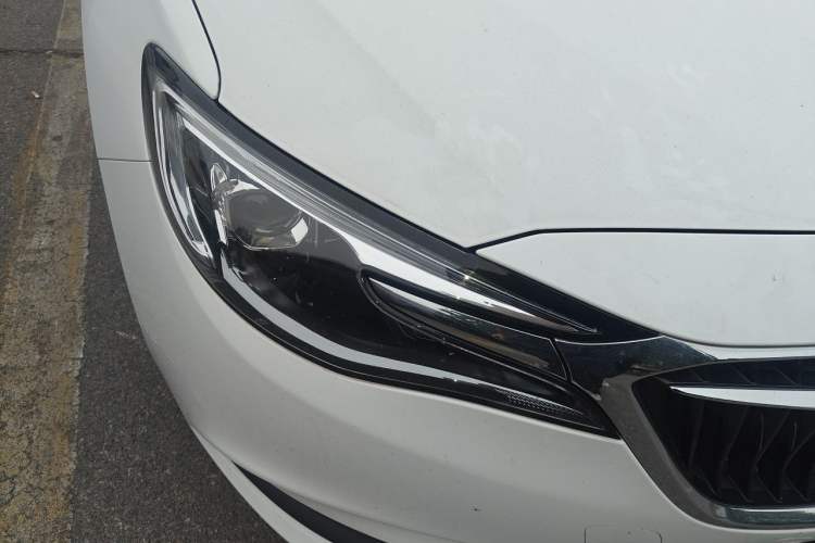 Used Buick GT 2021 Revised Version Flagship 1.5L Automatic Elite Edition Right Front Headlight