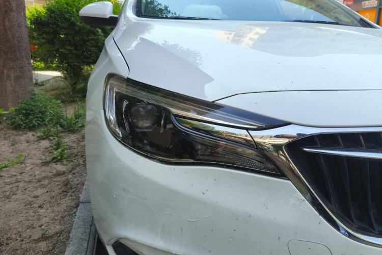 Used Buick GT 2021 Revised Version Flagship 1.5L Automatic Elite Edition Right Front Headlight