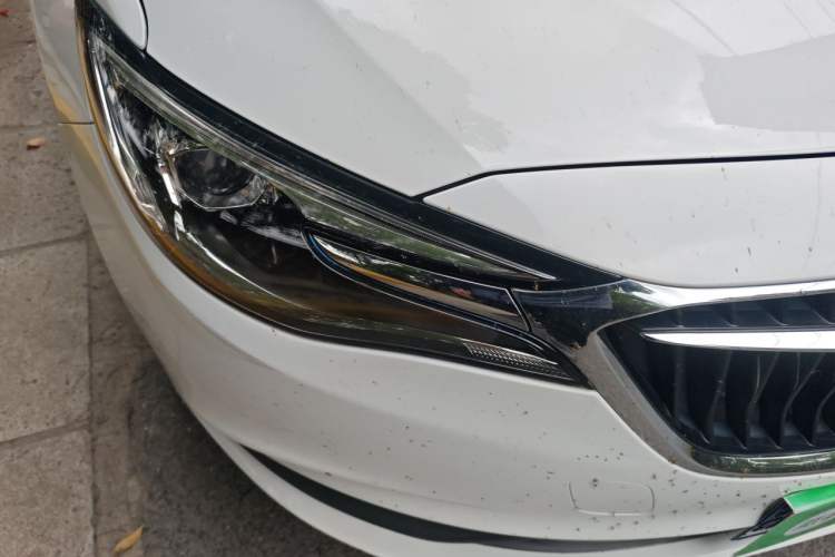 Used Buick GT 2021 Revised Version 1.3T Automatic Mild Hybrid Elite Edition Right Front Headlight