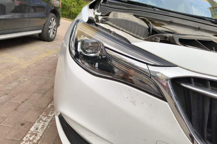 Used Buick GT 2021 Revised Version Flagship 1.5L Automatic Elite Edition Right Front Headlight