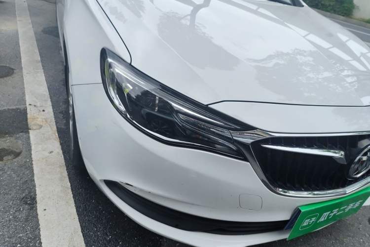 Used Buick GT 2021 Revised Version Flagship 1.5L Automatic Elite Edition Right Front Headlight