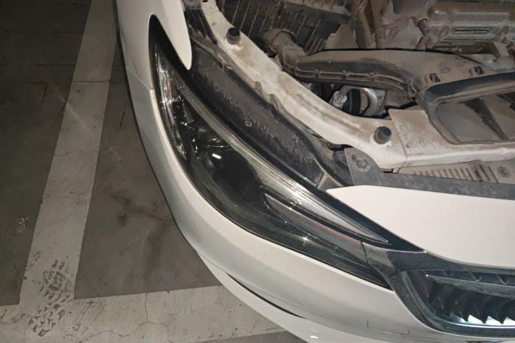 Used Buick GT 2021 Revised Version Flagship 1.5L Automatic Elite Edition Right Front Headlight