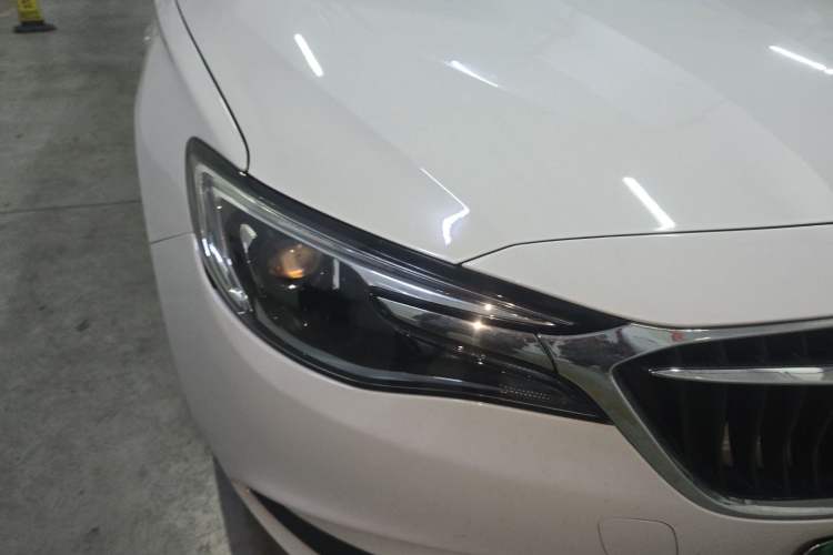 Used Buick GT 2021 Revised Version Flagship 1.5L Automatic Elite Edition Right Front Headlight