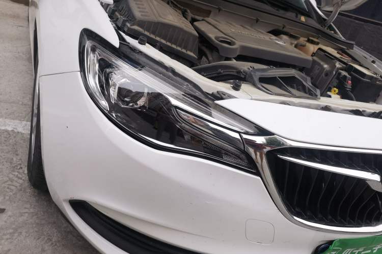 Used Buick GT 2021 Revised Version Flagship 1.5L Automatic Elite Edition Right Front Headlight