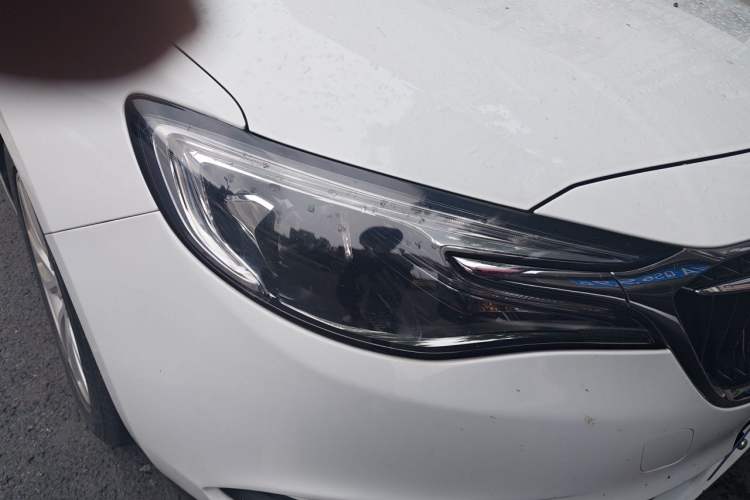 Used Buick GT 2021 Exemplar 1.5L Automatic Elite Version Right Front Headlight