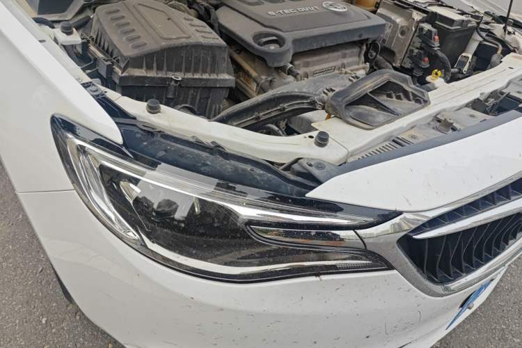 Used Buick GT 2021 Revised Version Flagship 1.5L Automatic Elite Edition Right Front Headlight