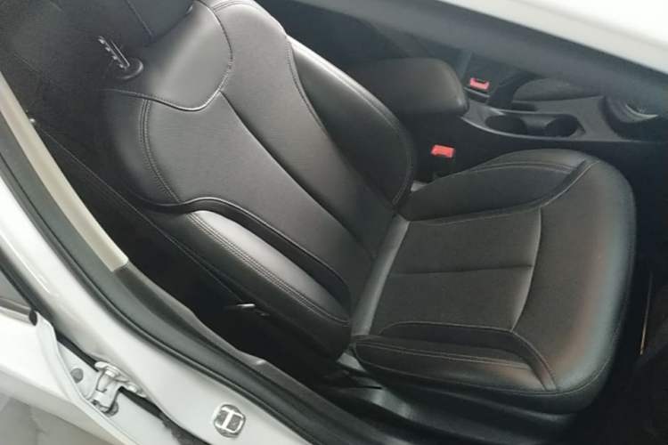 Used Buick GT 2021 Revised Version Flagship 1.5L Automatic Elite Edition Right Front Seat