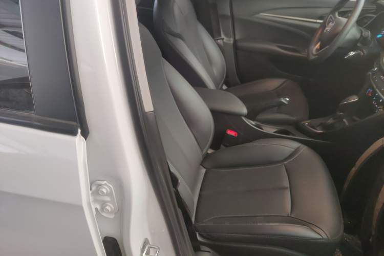 Used Buick GT 2021 Revised Version Flagship 1.5L Automatic Elite Edition Right Front Seat