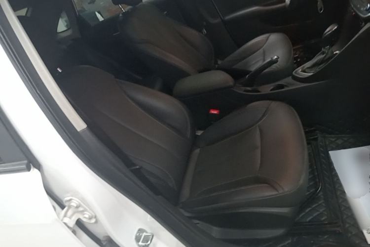 Used Buick GT 2021 Revised Version Flagship 1.5L Automatic Entry-Level Trim Right Front Seat