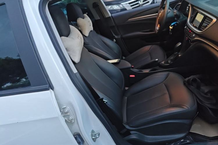 Used Buick GT 2021 Revised Version Flagship 1.5L Automatic Elite Edition Right Front Seat