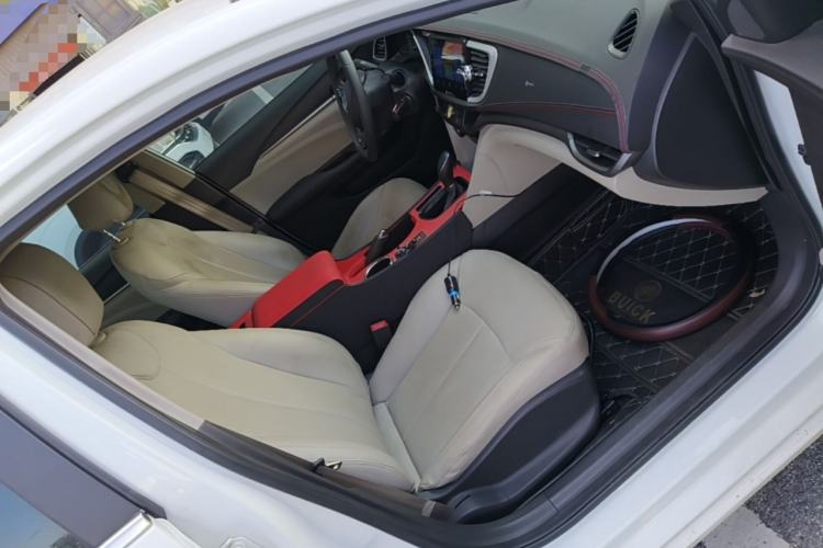 Used Buick GT 2021 Exemplar 1.5L Automatic Entry-Level Trim Right Front Seat